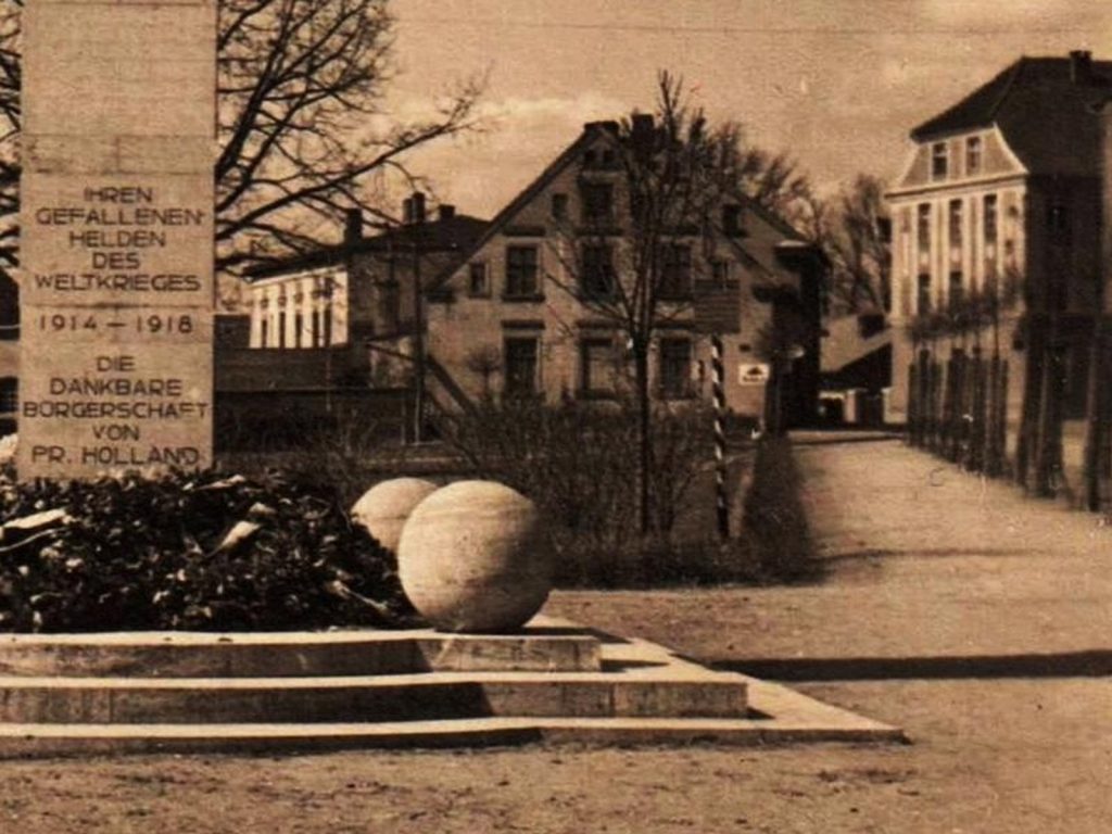 00 81 pomnik plac n l 124 Zabytkowy Pasłęk