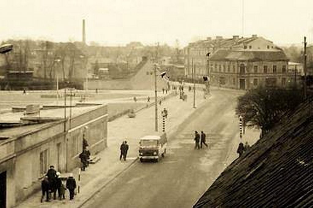 01 P GRELOCH Zabytkowy Pasłęk