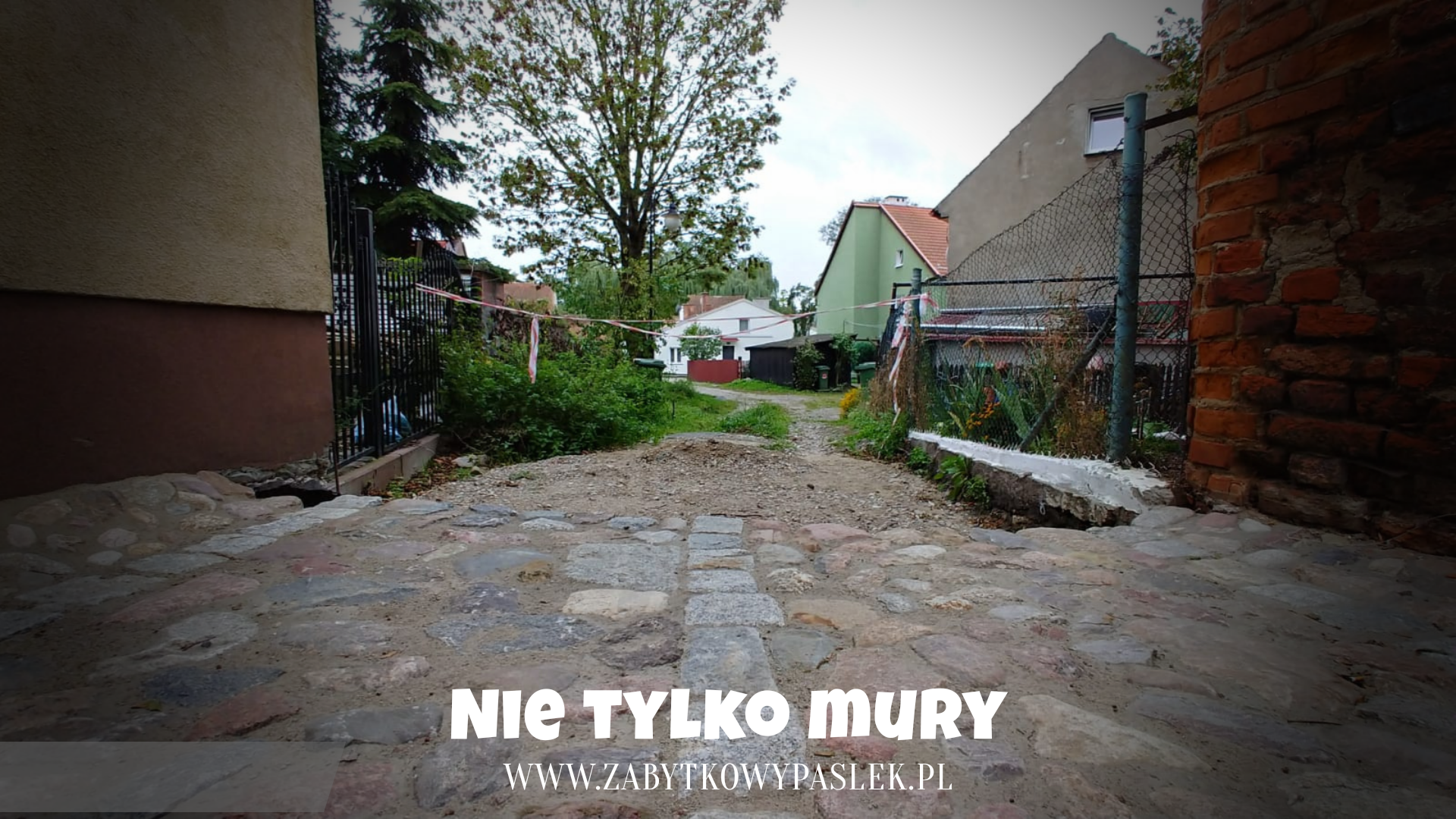 20191001 062517 0000 Zabytkowy Pasłęk mury obronne